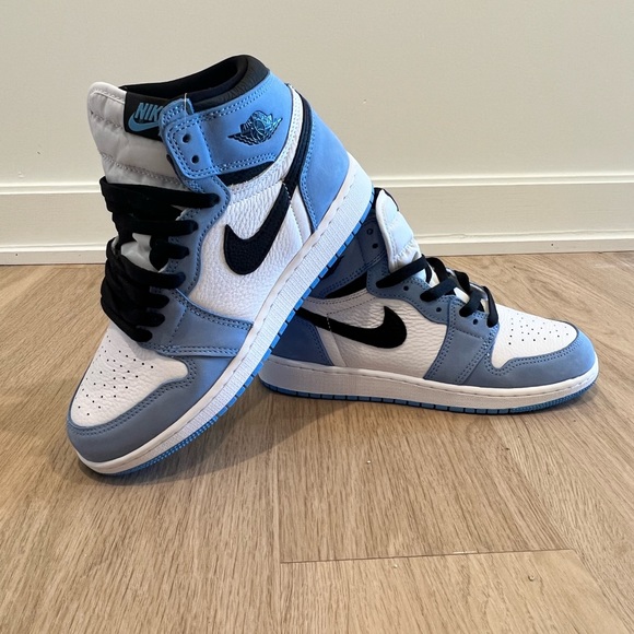 2021 Air Jordan Retro High OG GS 'University Blue'